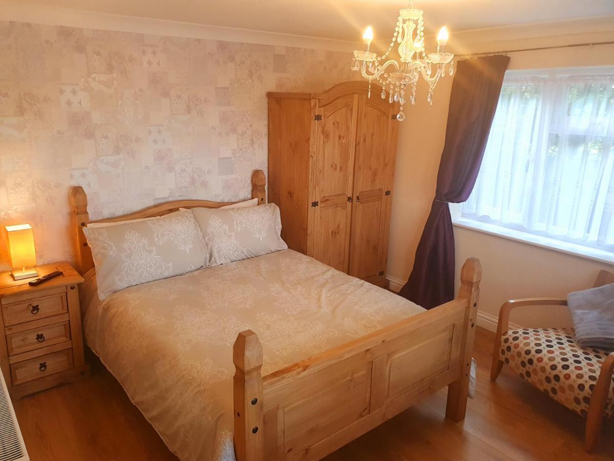 Sherwood Bungalow 3 Bedroom Entire Property Boston Extérieur photo