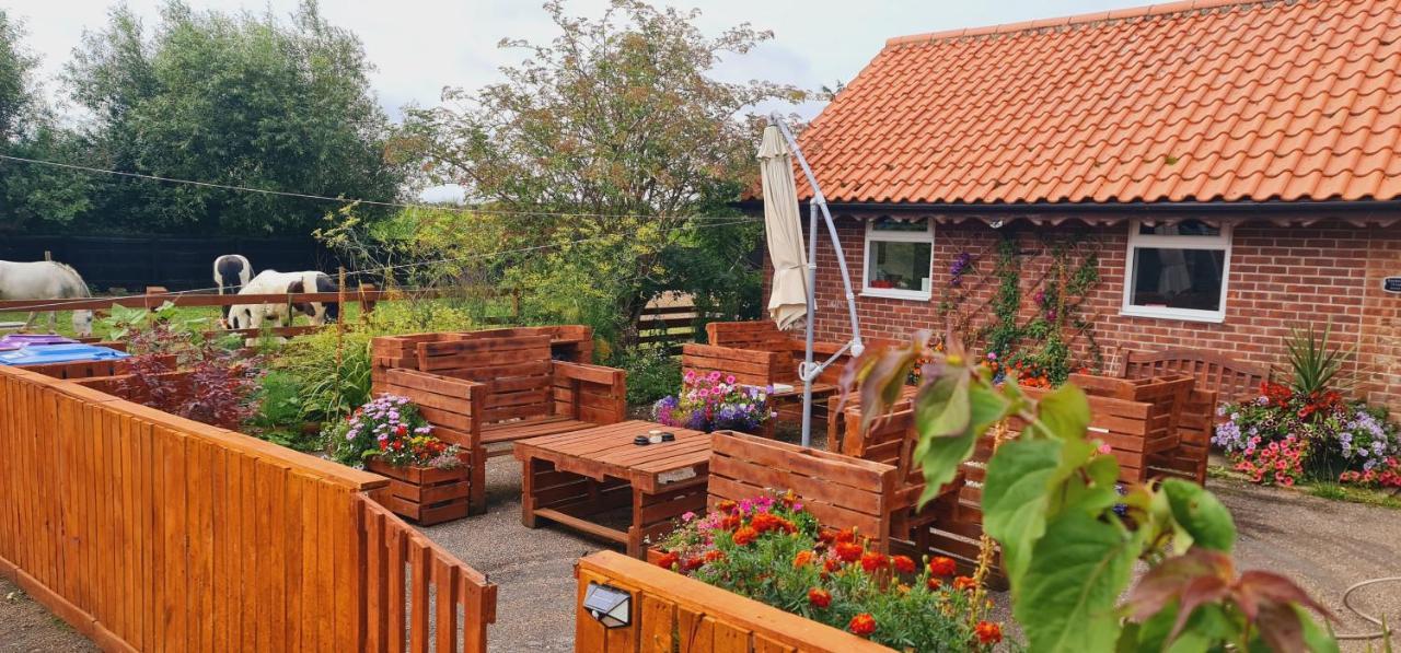 Sherwood Bungalow 3 Bedroom Entire Property Boston Extérieur photo